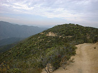 SanJuanTrail-30OCT01-13-DescentUpperPortion.jpg (160454 bytes)