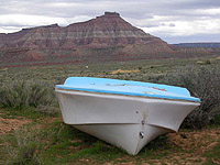 images/Trails/Utah-StGeorge/Roadtrip2005-Day4-HurricanceCliffs-06.jpg