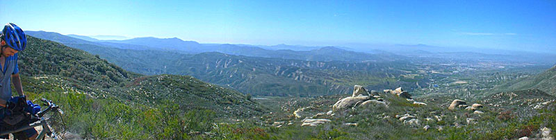 Idyllwild-Pan2.jpg (179551 bytes)