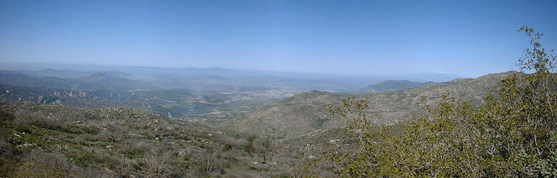 Idyllwild-Pan4.jpg (166270 bytes)